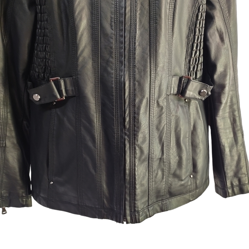 Susan Graver Women's Black Faux Leather Jacket Size M - Picture 4 of 12